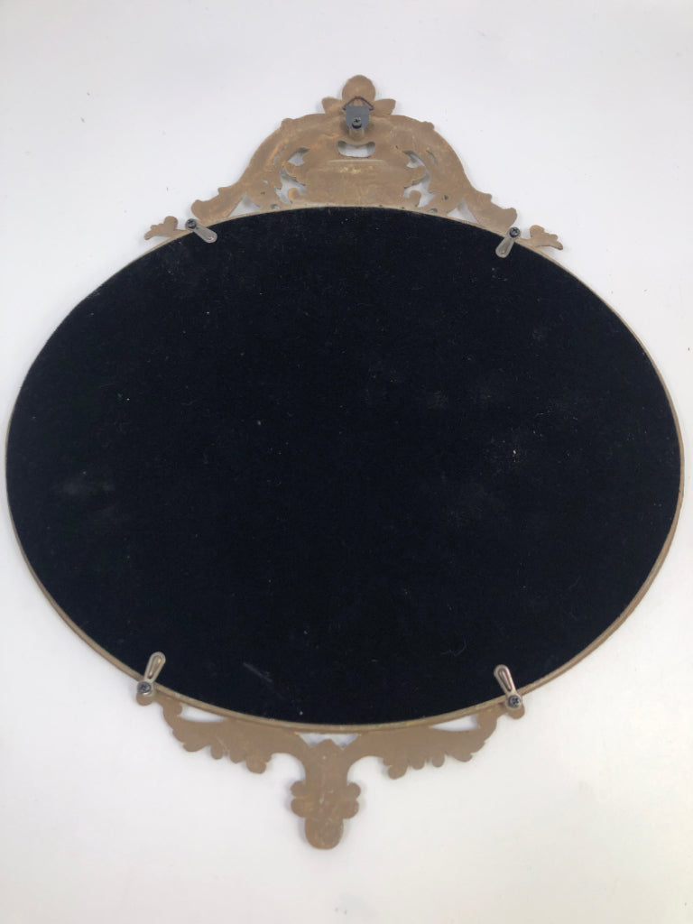VTG MIRROR W/ORNATE DETAILS.