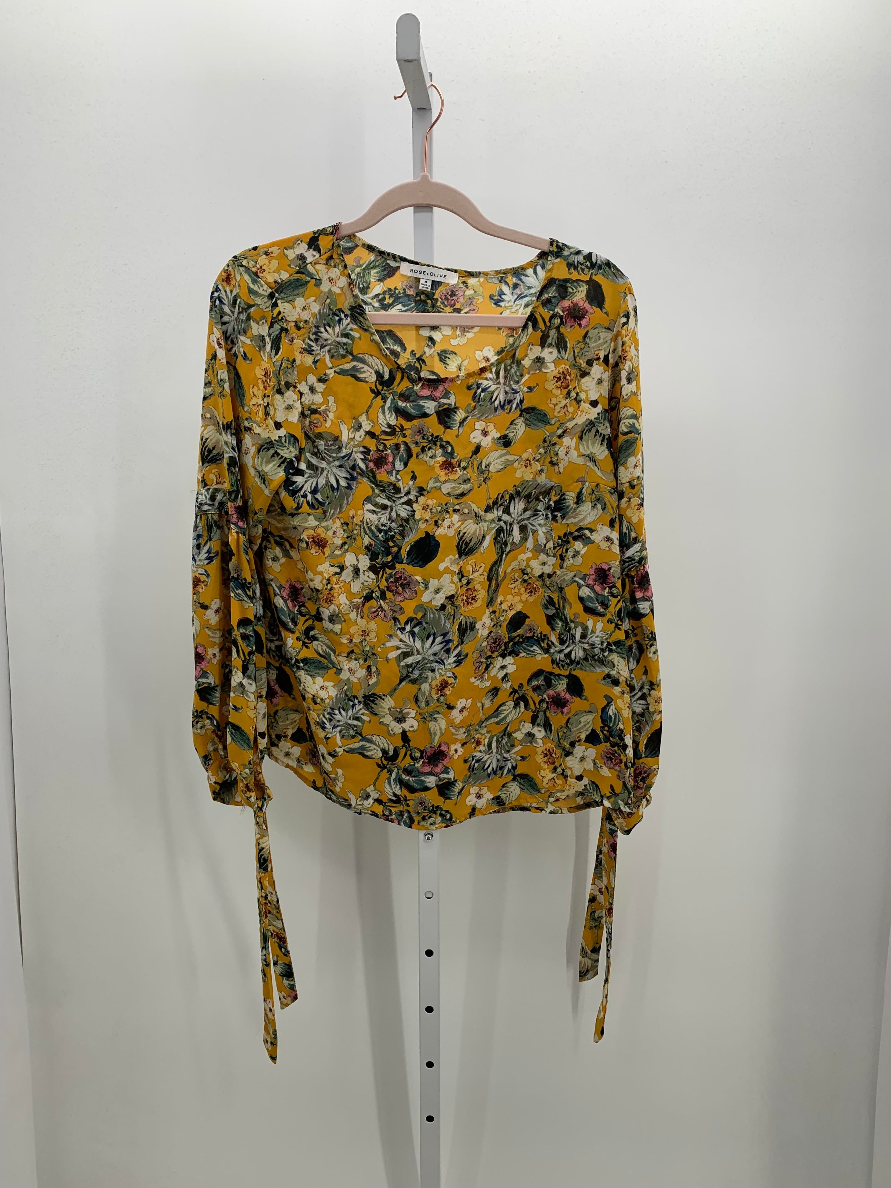 Rose & Olive Size Medium Misses Long Sleeve Shirt