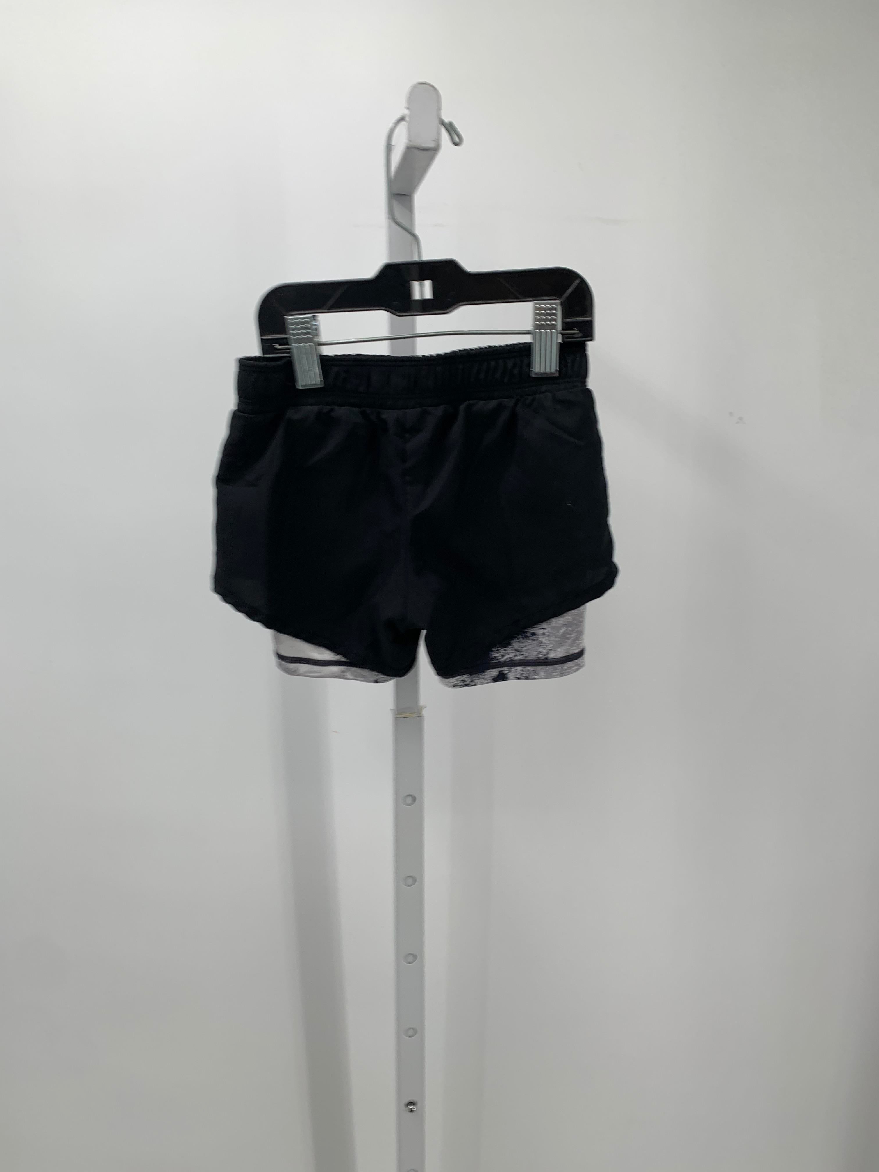Reebok Size 4-5 Girls Shorts
