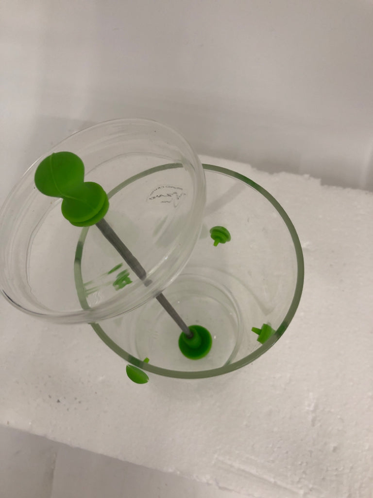 GLASS HERB SAVER W/ GREEN RUBBER.