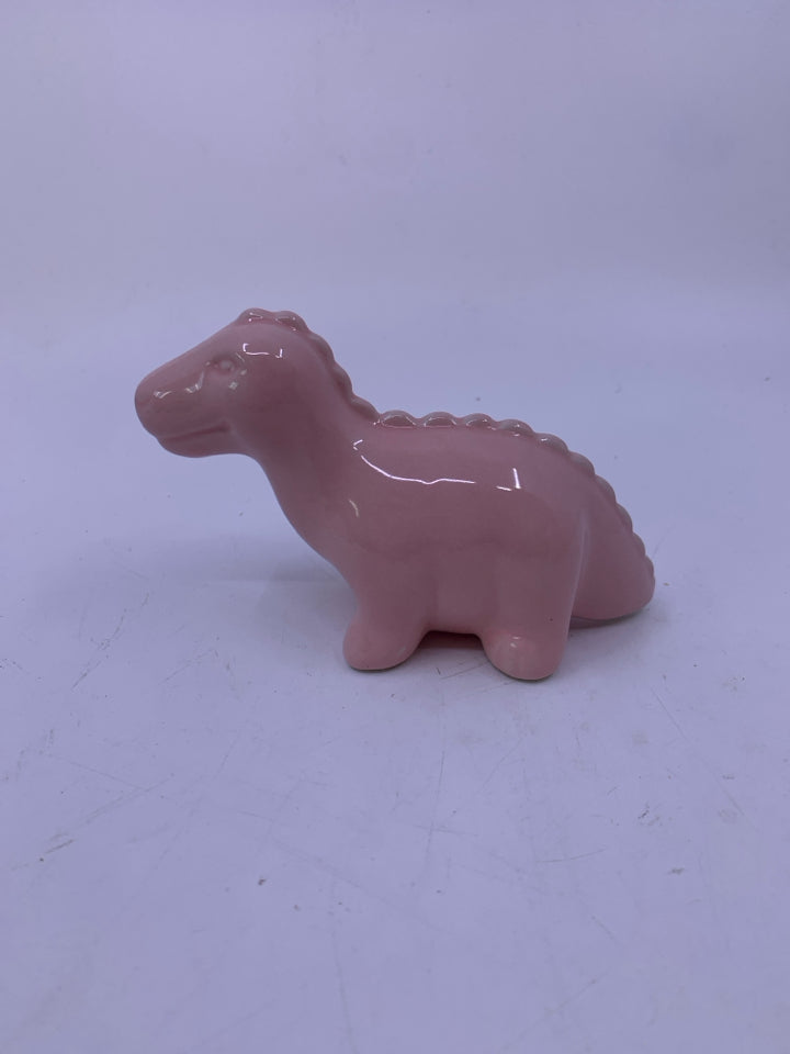 LIGHT PINK GLAZE CERAMIC DINO.