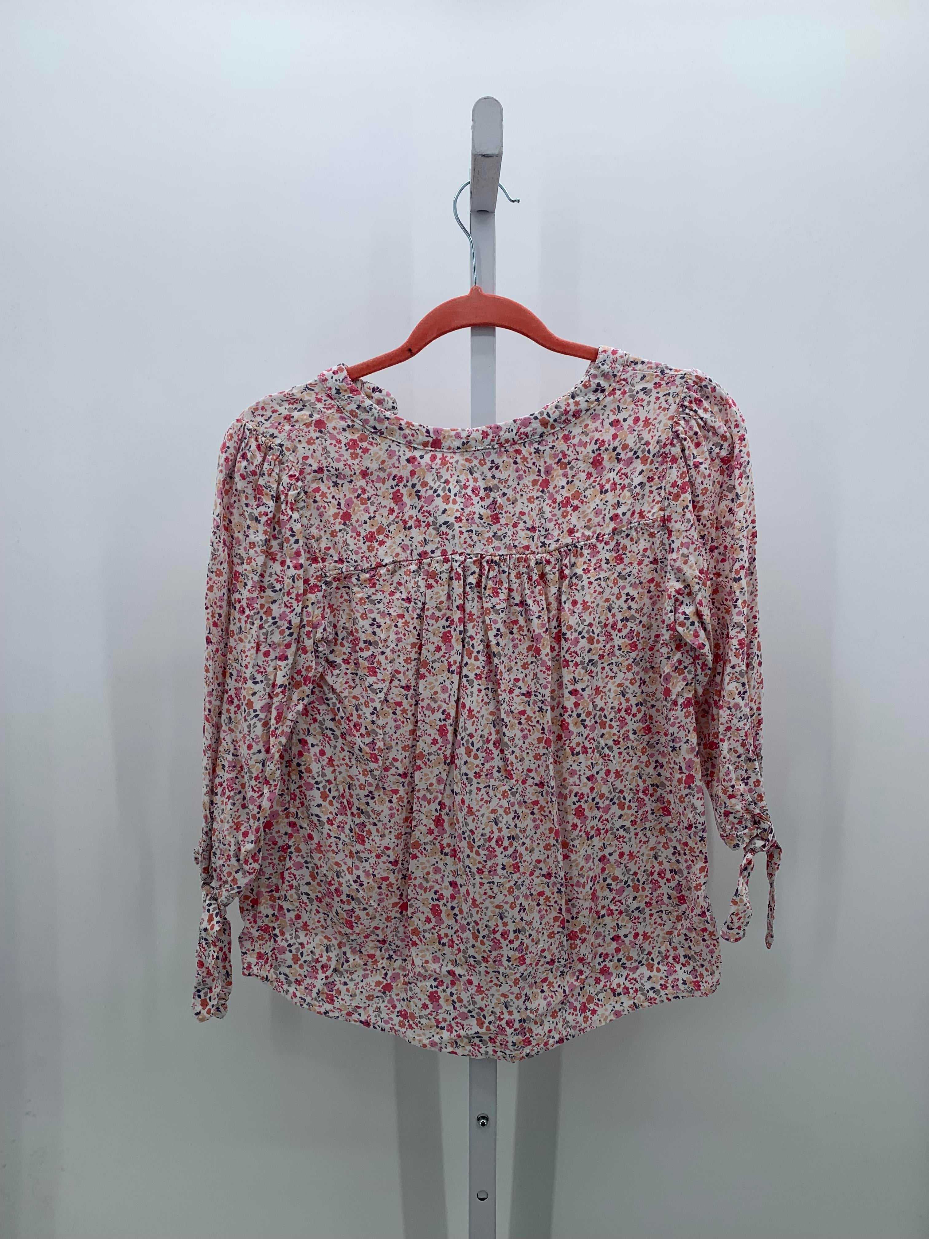 Size Small Juniors 3/4 Sleeve Shirt