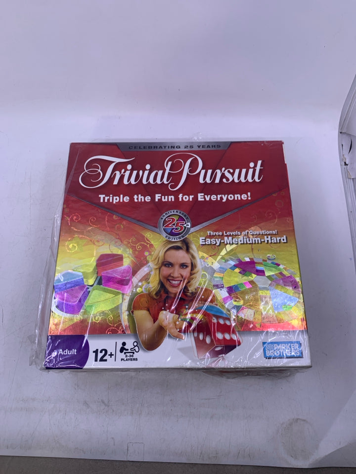 NIP TRIVIAL PURSUIT CELEBRATING 25 YEARS.