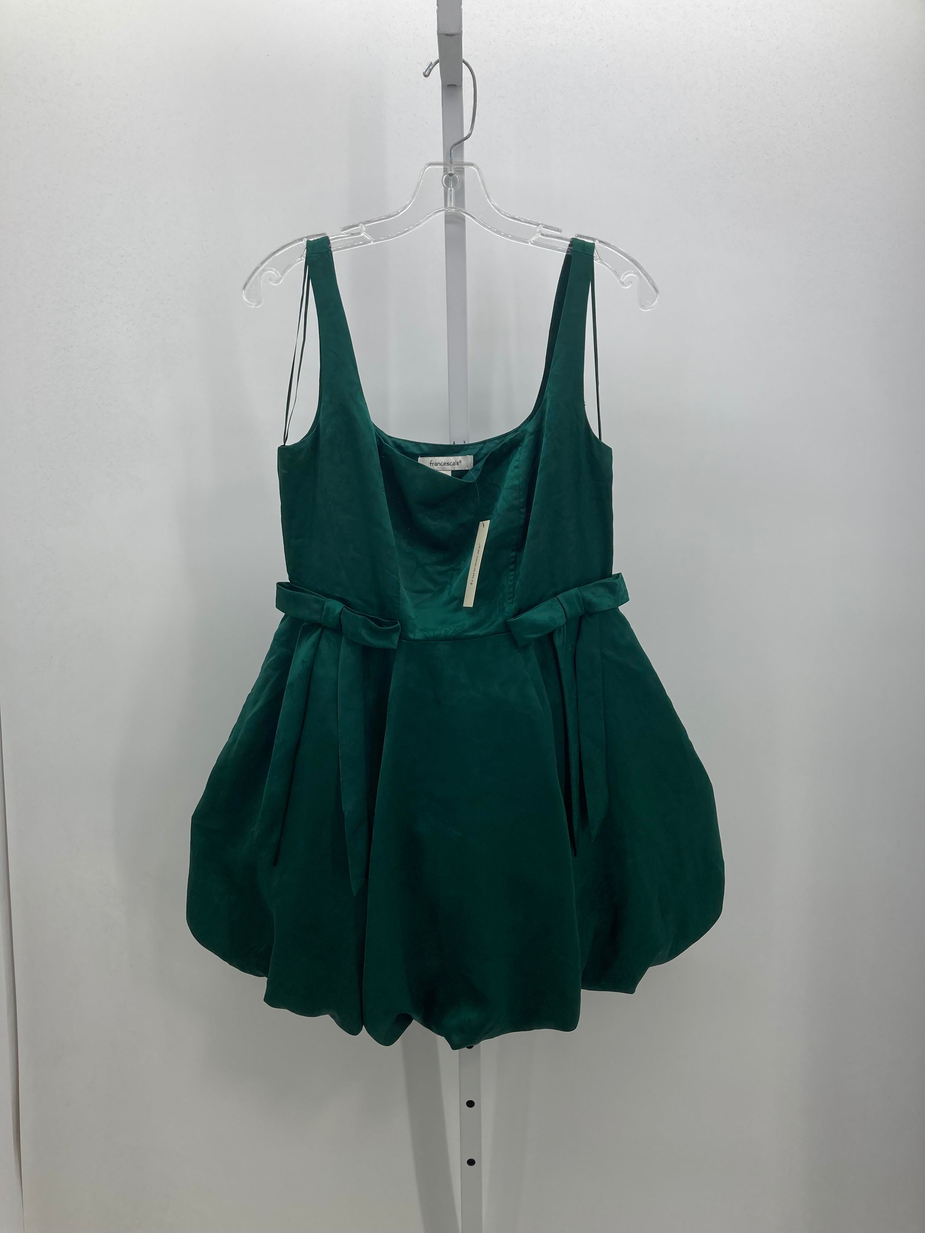 Size Medium Juniors Sleeveless Dress