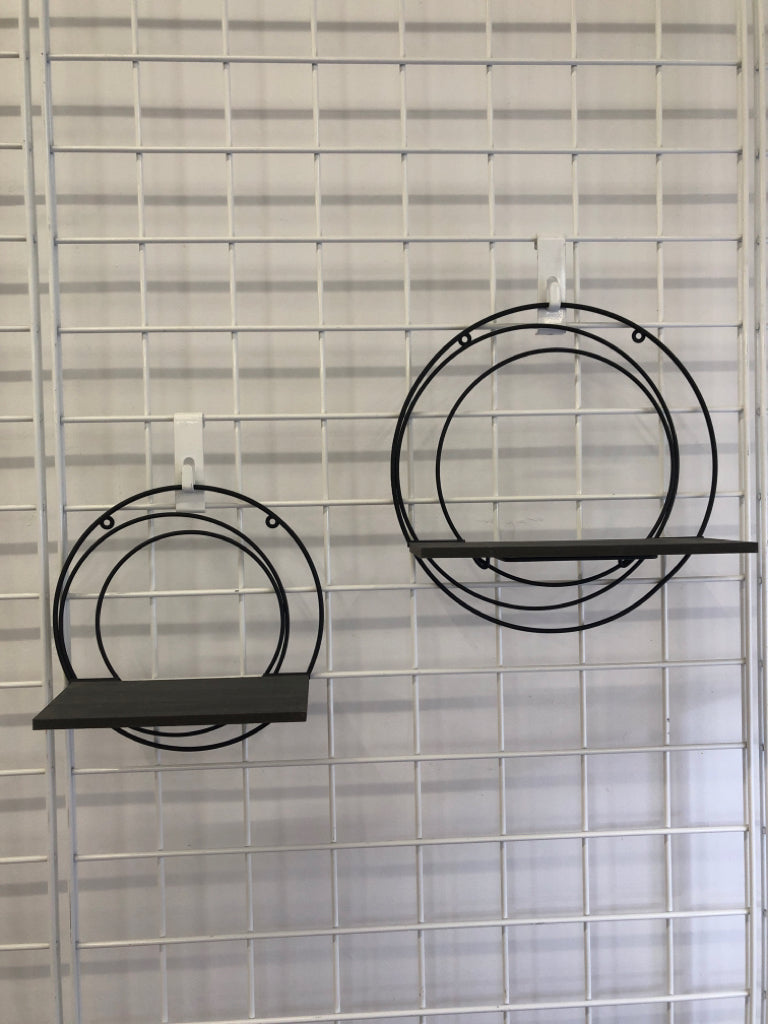 2 PC BLACK IRON TRIPLE CIRCLE FOLDING GRAY WALL SHELVES.