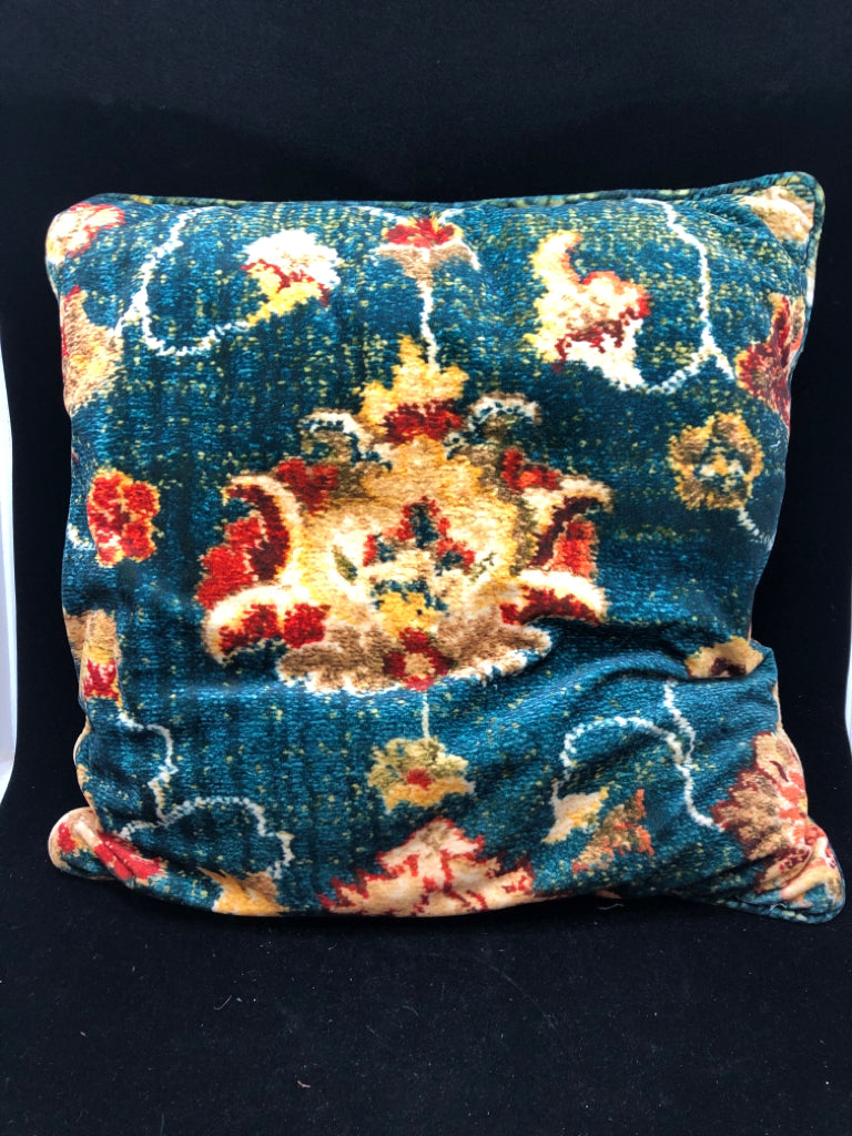 DARK GREEN W/ YELLOW RED FLOWERS PILLOW LAURA HIL.