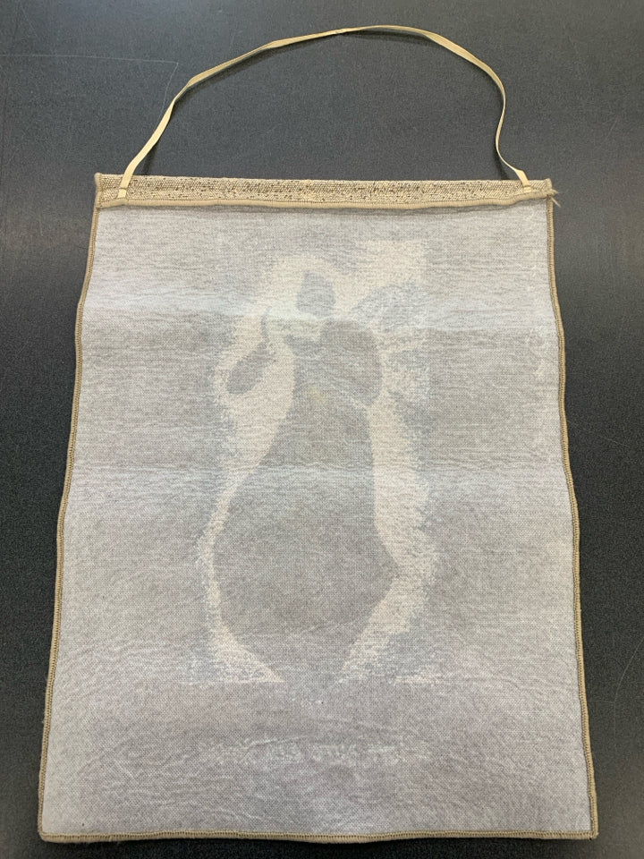 WILLOW TREE TAPESTRY A LOVE PURE AND SIMPLE.