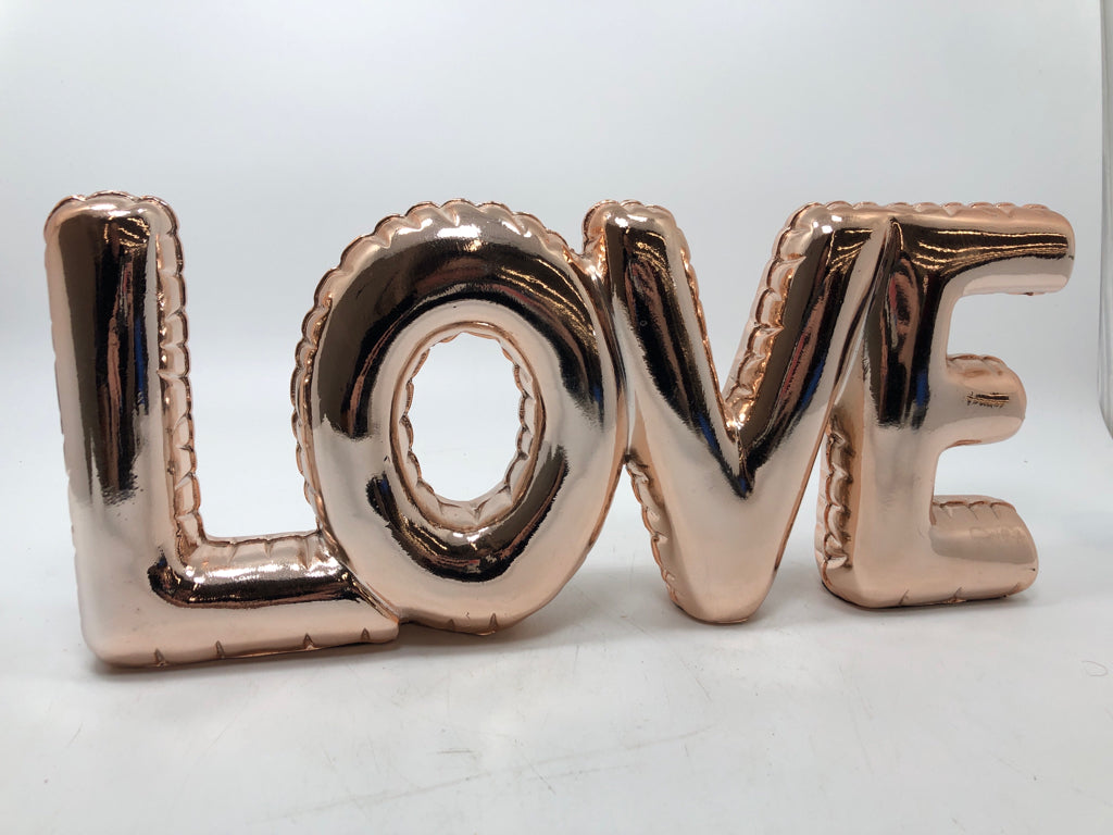 PINK LOVE BUBBLE SHELF DECOR.