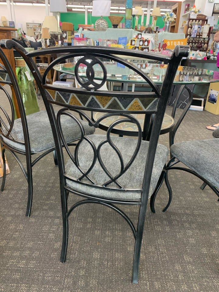LIGHT WEIGHT GLASS CIRCLE TABLE W/ TILE 4 CHAIRS GREY CUSHIONS.