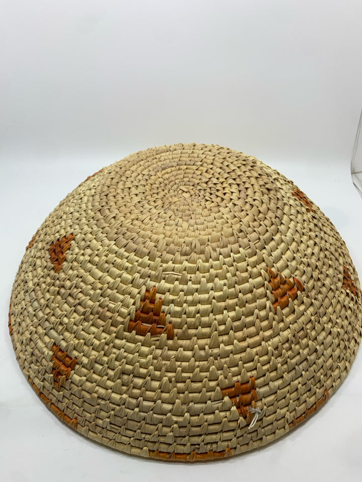 WOVEN BOWL W/ORANGE ACCENTS.