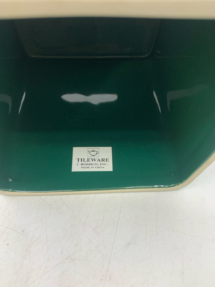 EMBOSSED NOSE CERAMIC TISSUE BOX COVER