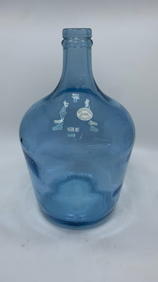 BLUE GLASS BOTTLE VASE.