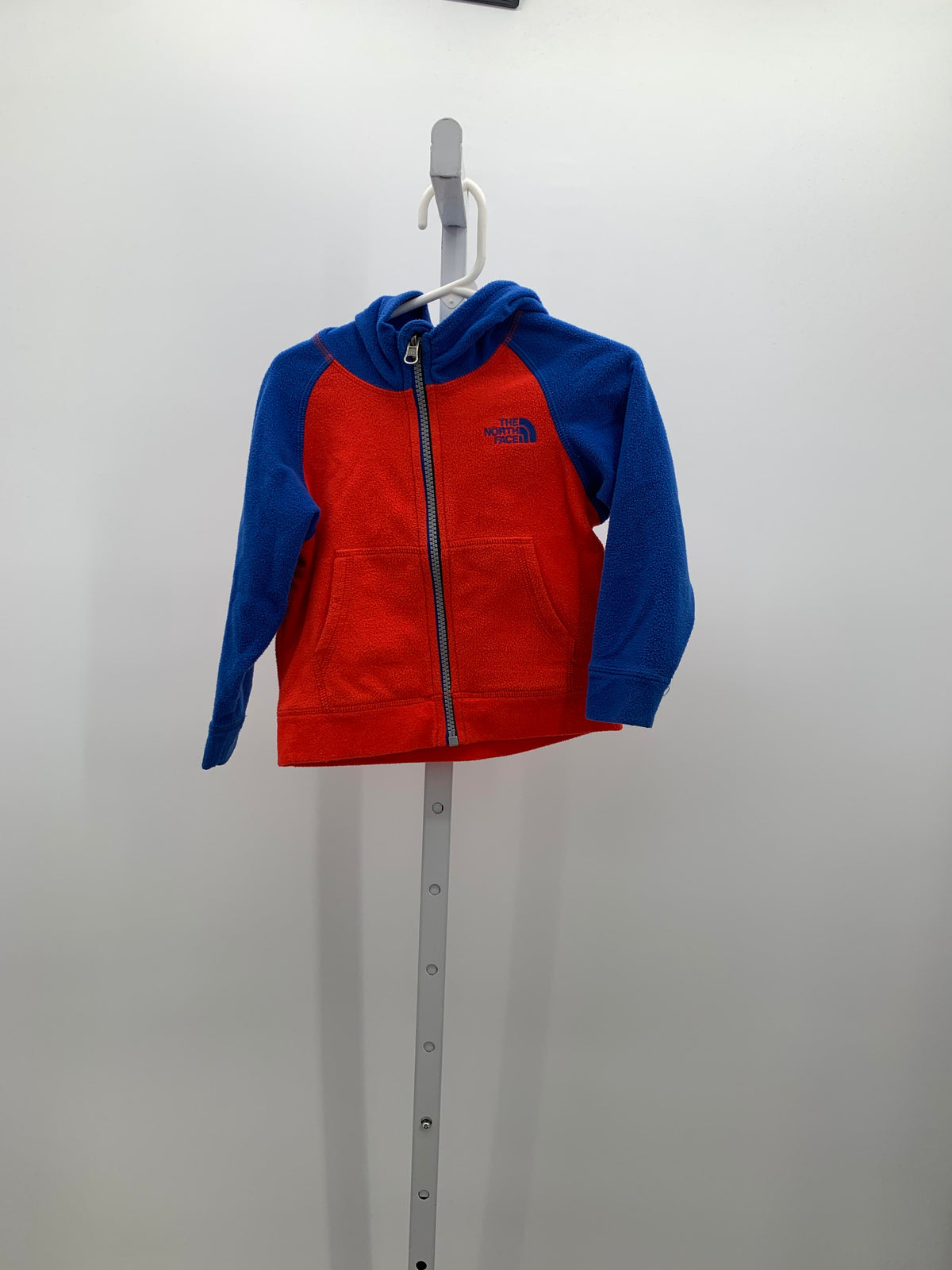 RED HOODED ZIP