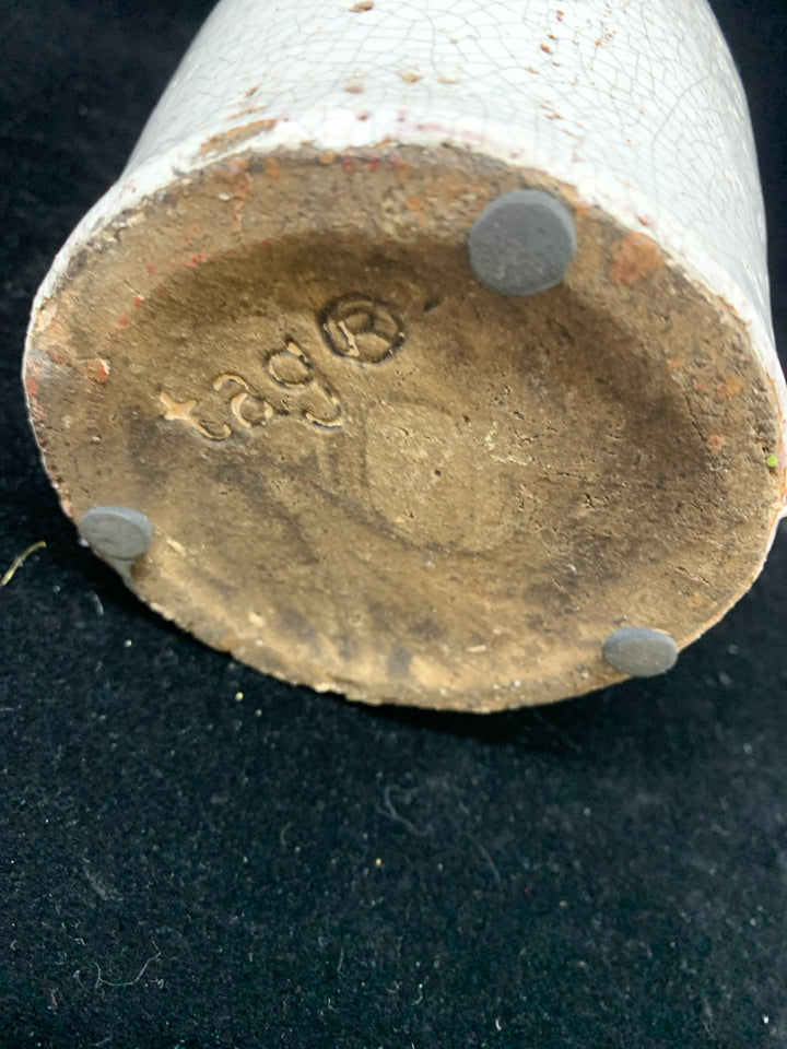 WHITE CERAMIC VASE W/CRAZING & BROWN RIM.