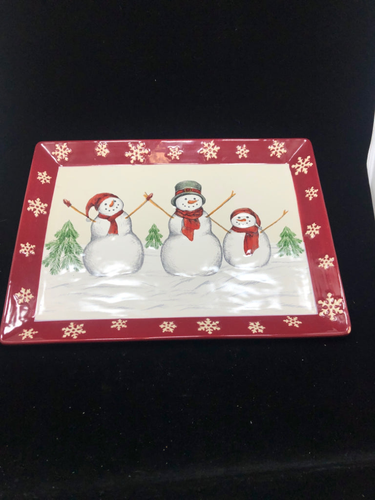 SNOWMAN PLATTER W/RED BORDER.