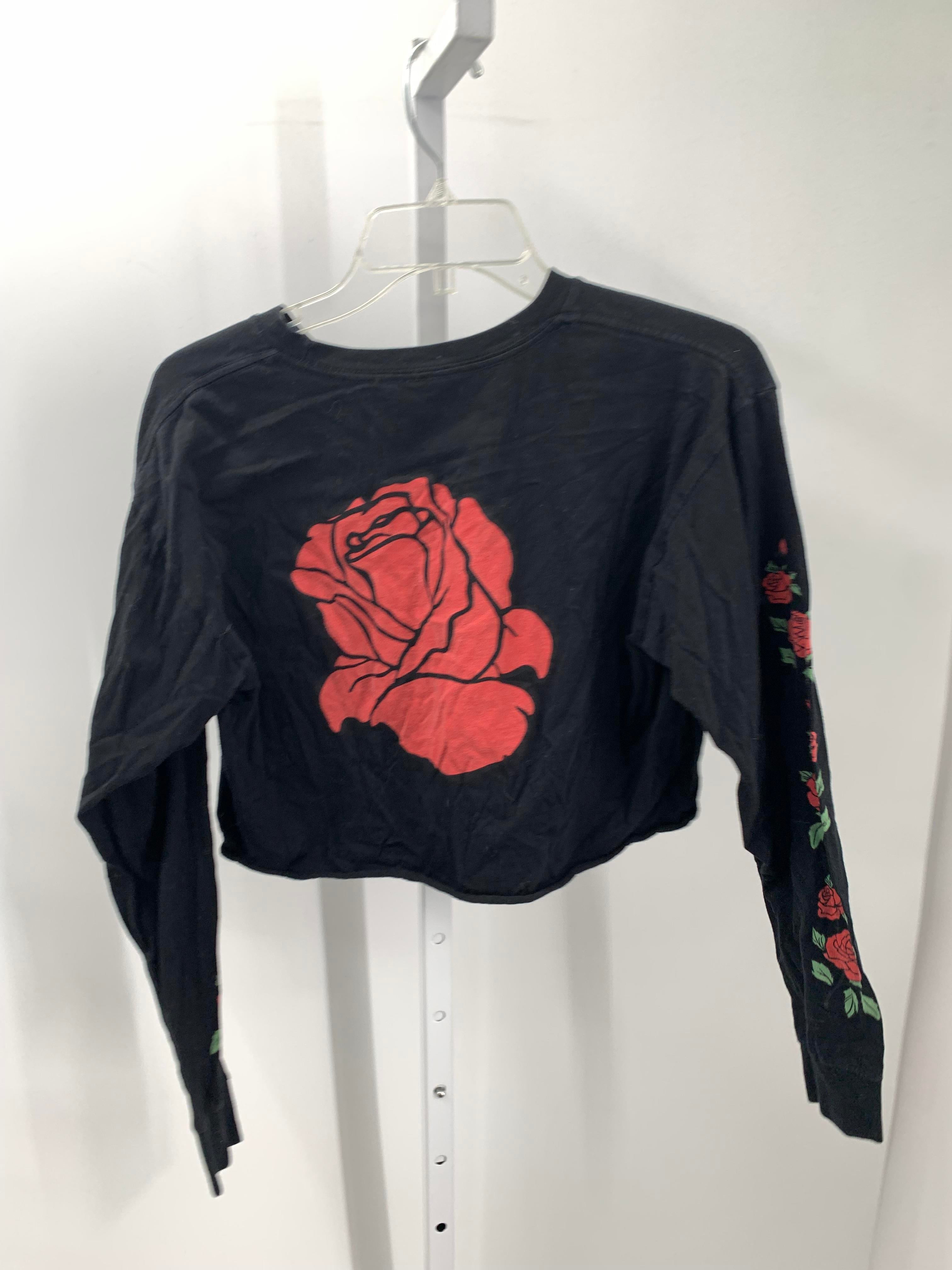 Size Medium Juniors Long Sleeve Shirt