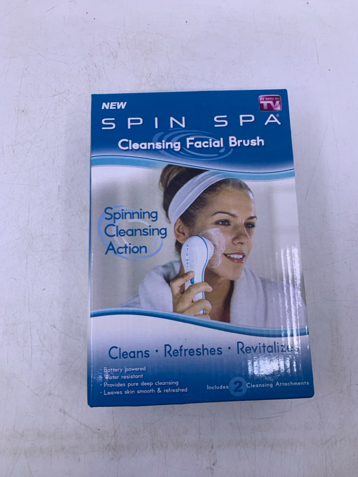 NIB SPIN SPA CLEANSING FACIAL BRUSH.
