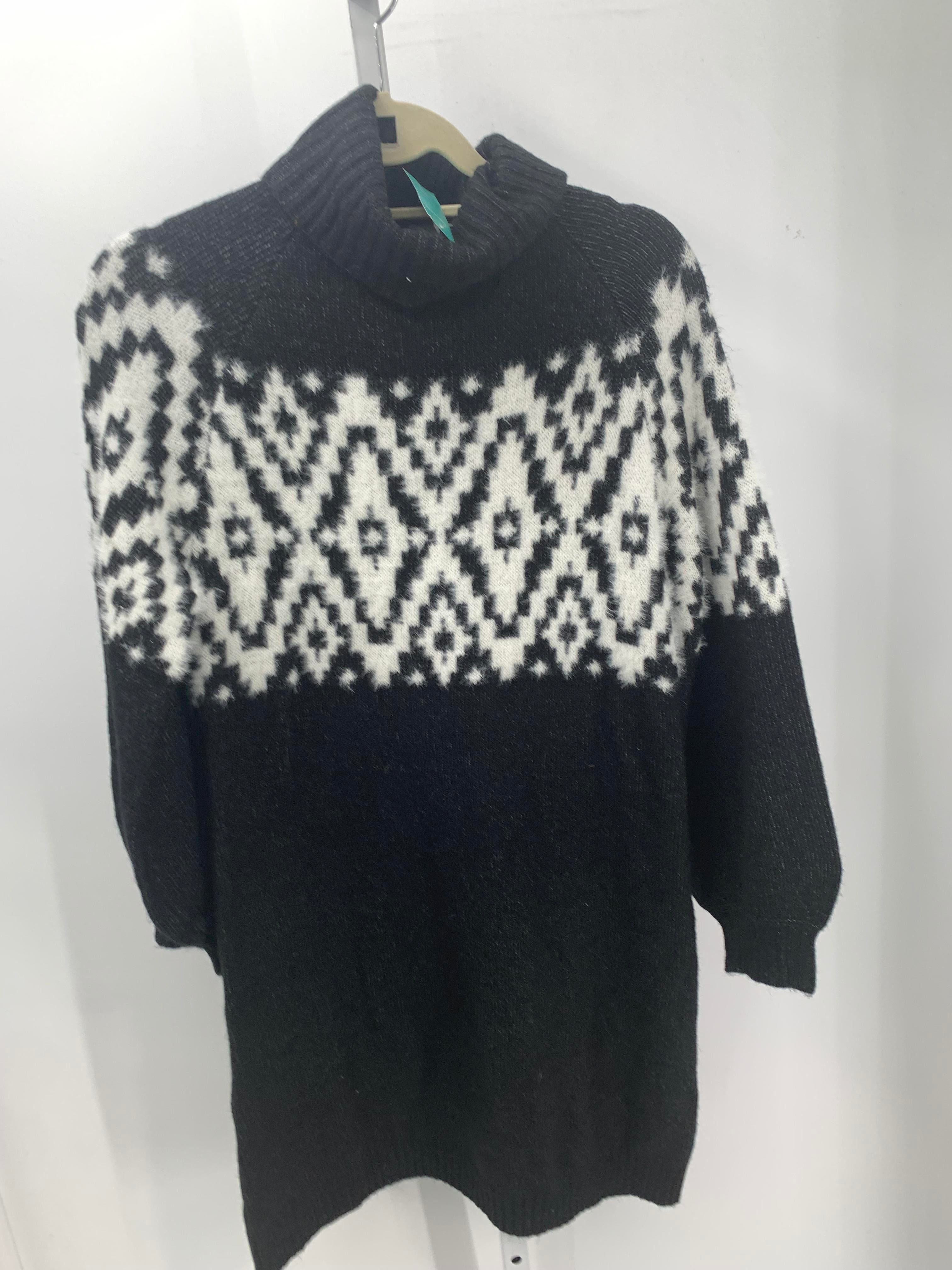 Maurices Size Medium Misses Long Sleeve Dress