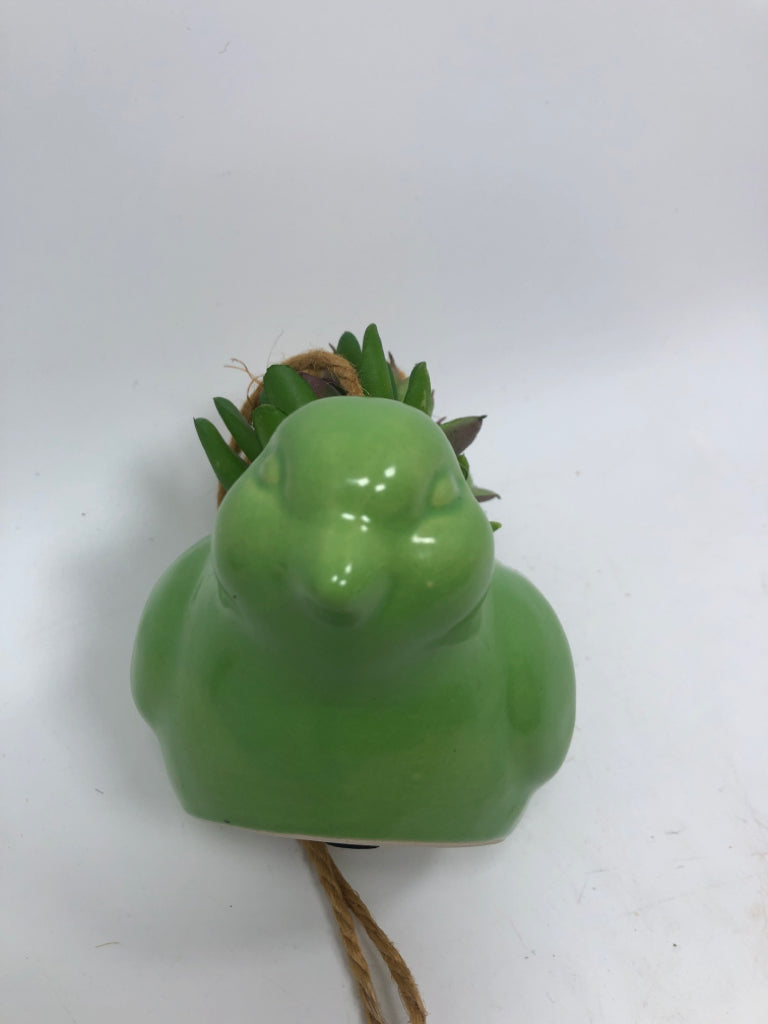HANGING GREEN BIRD PLANTER W/FAUX SUCCULENT.