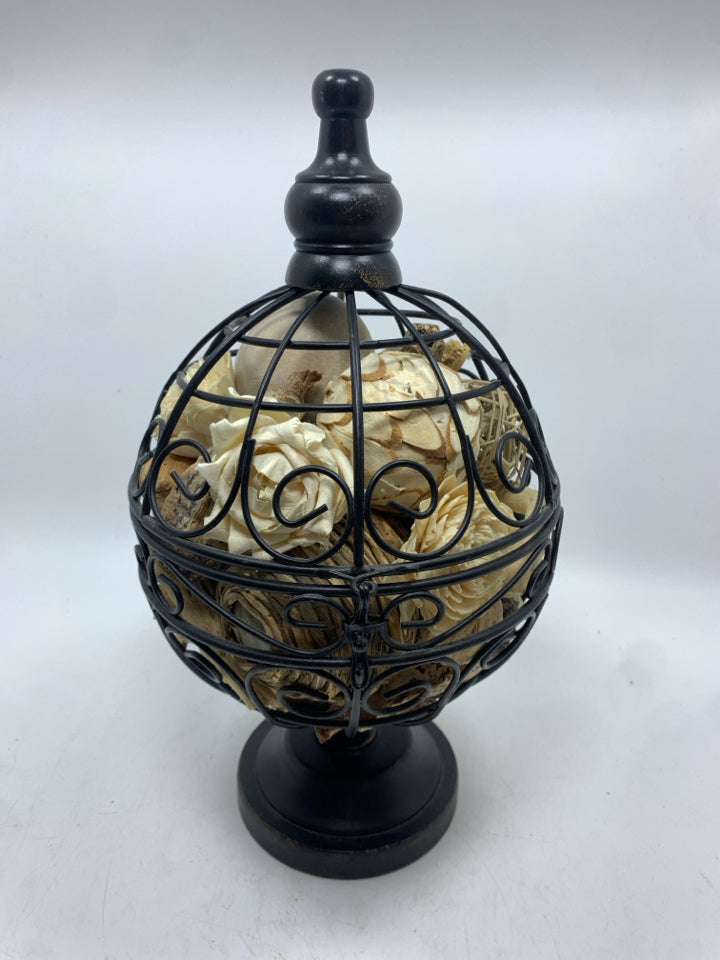 BLACK METAL ROUND CAGE W/POTPOURRI.