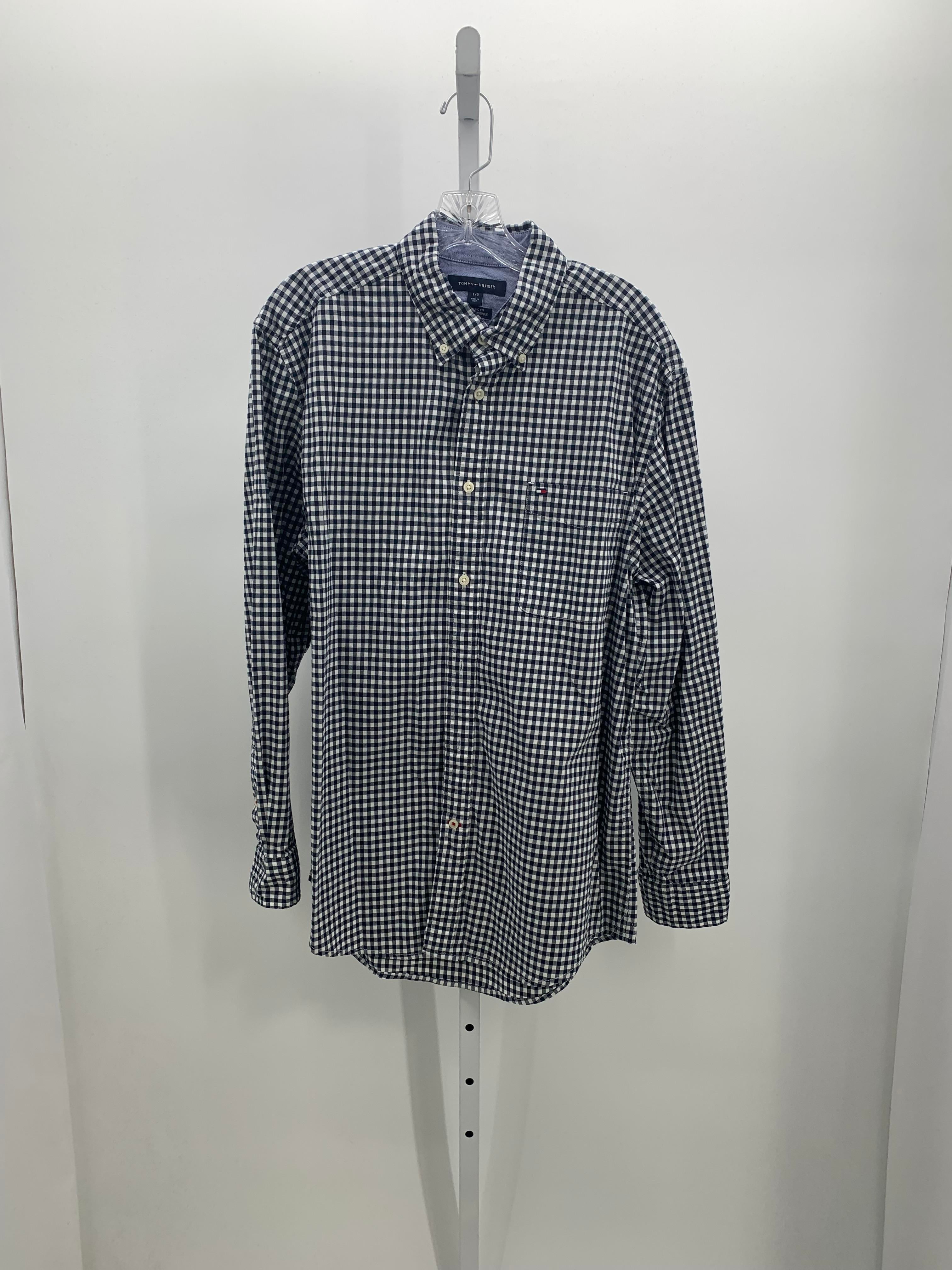 WHITE/NAVY CHECK BUTTON DOWN