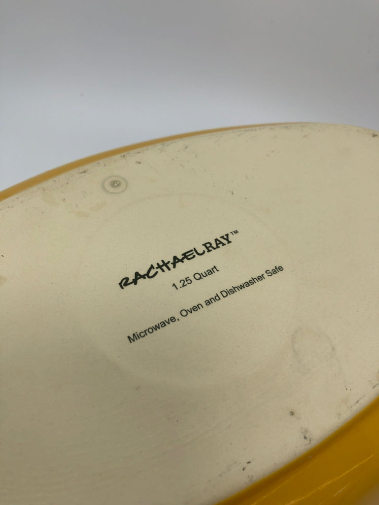 RACHEL RAY YELLOW BAKING DISH W/HANDLES.