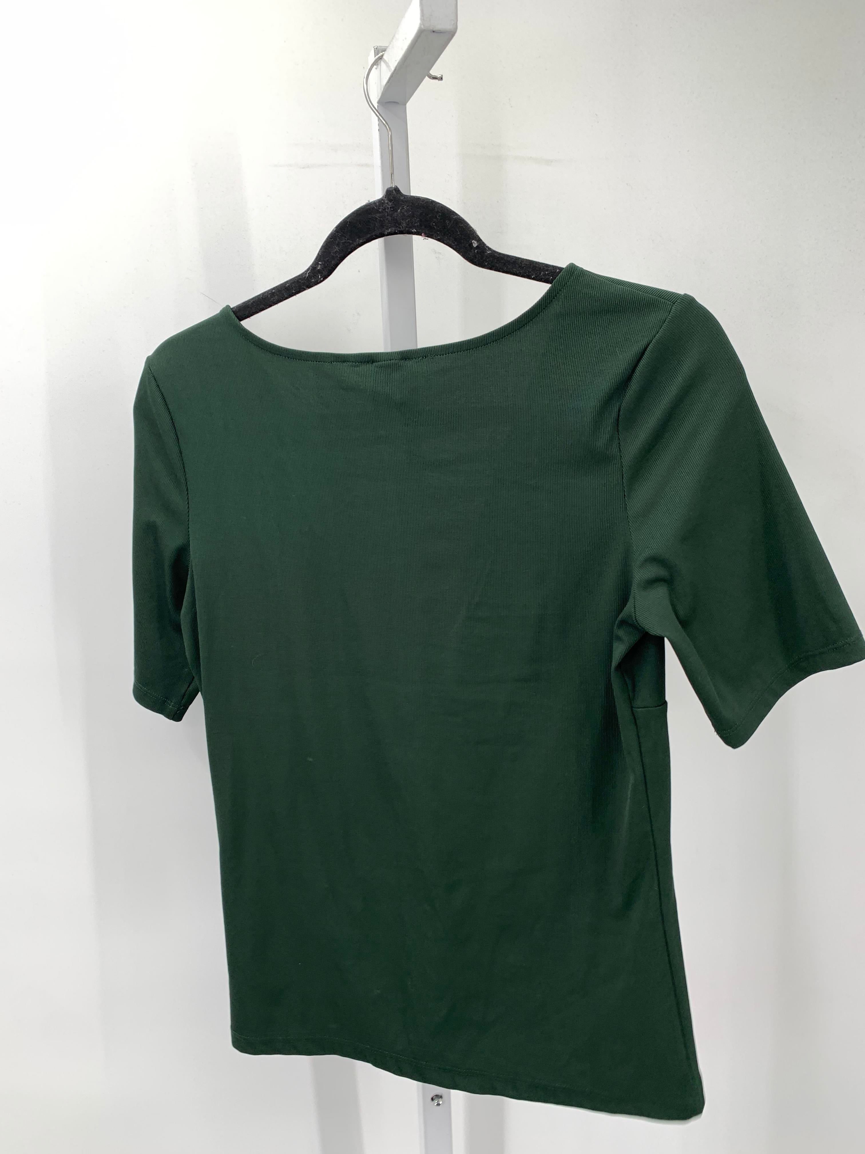 H&M Size Medium Misses Short Sleeve Shirt