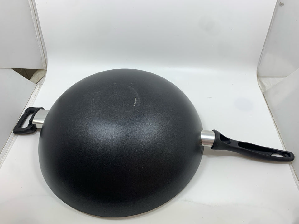 TFAL NON STICK WOK.