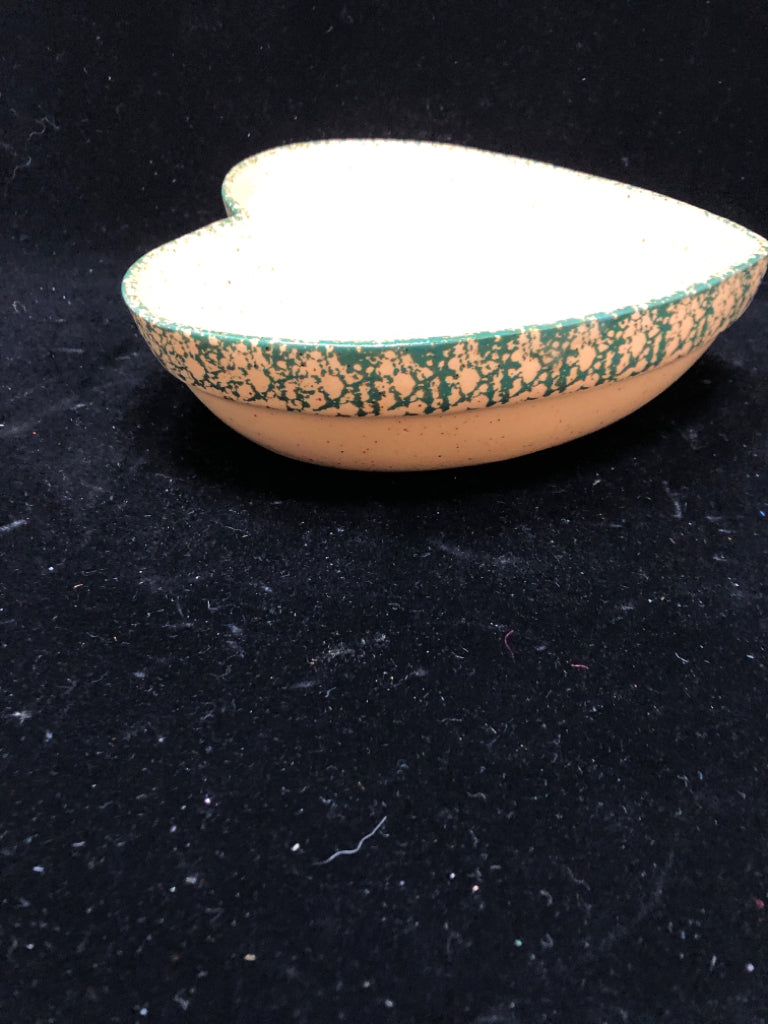 SNOWMAN PAINTED HEART BOWL - THREE RIVERS POTTERY 1998.