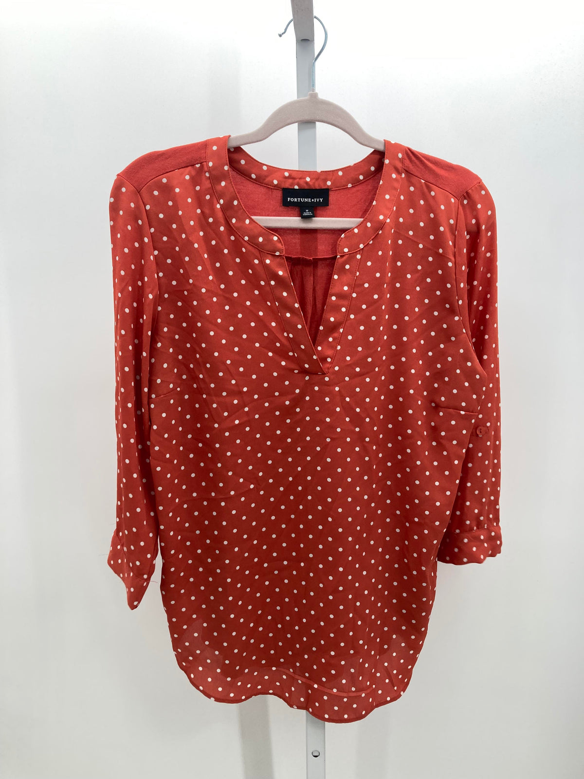 Size Medium Misses 3/4 Sleeve Shirt