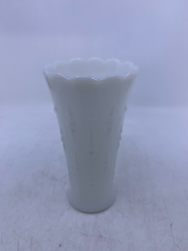 MILK GLASS VASE W/ EMBOSSED DETAILS SCALLOP EDGE.