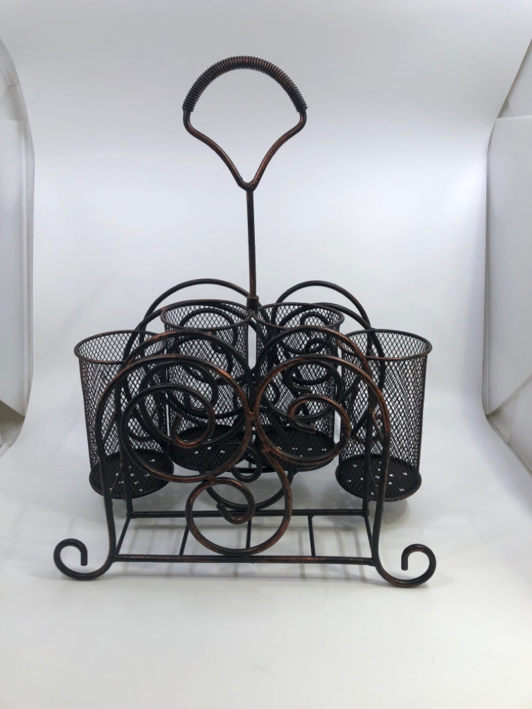 DISTRESSED BLACK/COPPER UTENSIL/PLATE HOLDER WITH HANDLE.