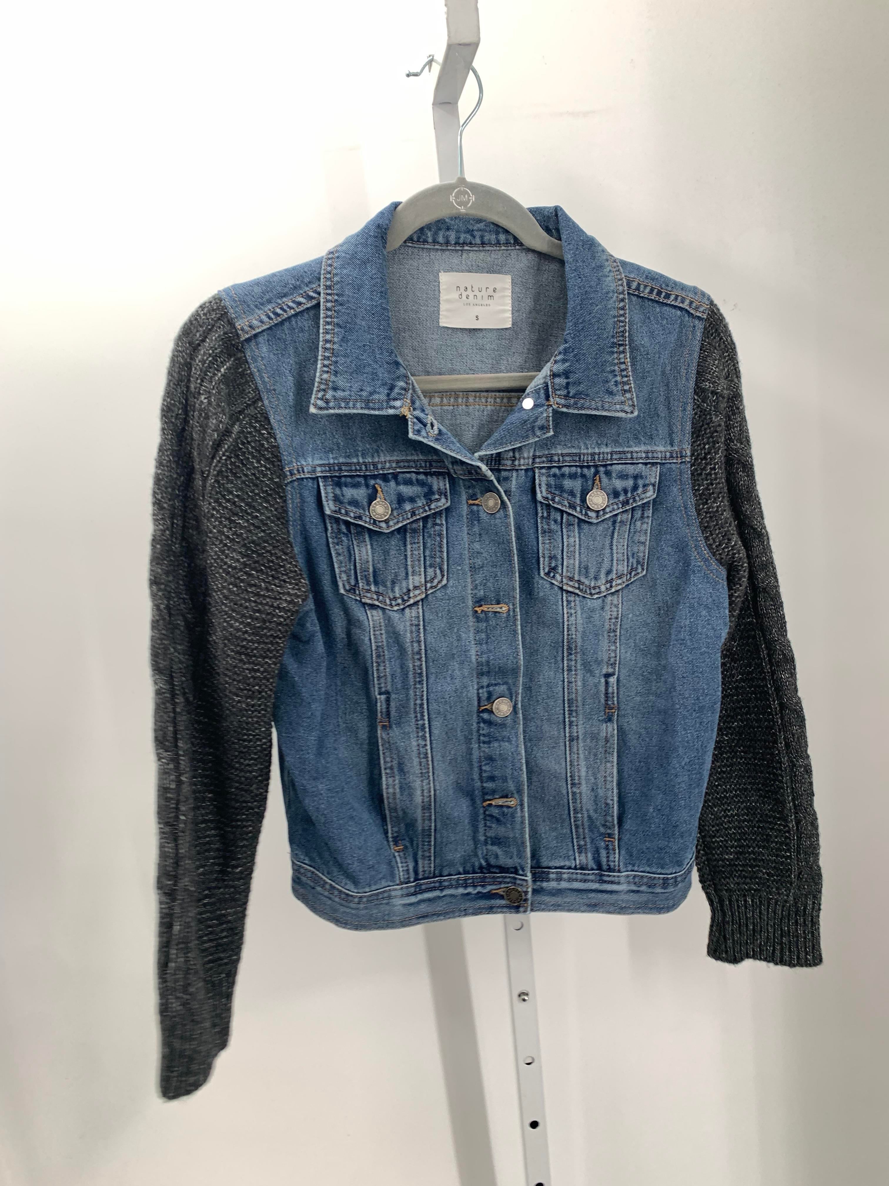 Size Small Misses Lightweight Jacket