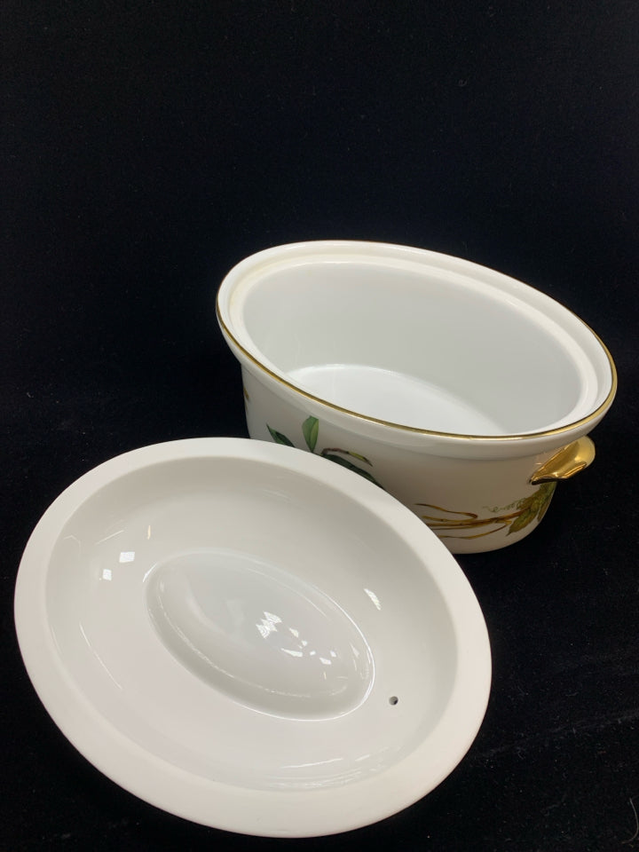 VTG FRUIT DESIGN OVAL COVERED CASSEROLE DISH.
