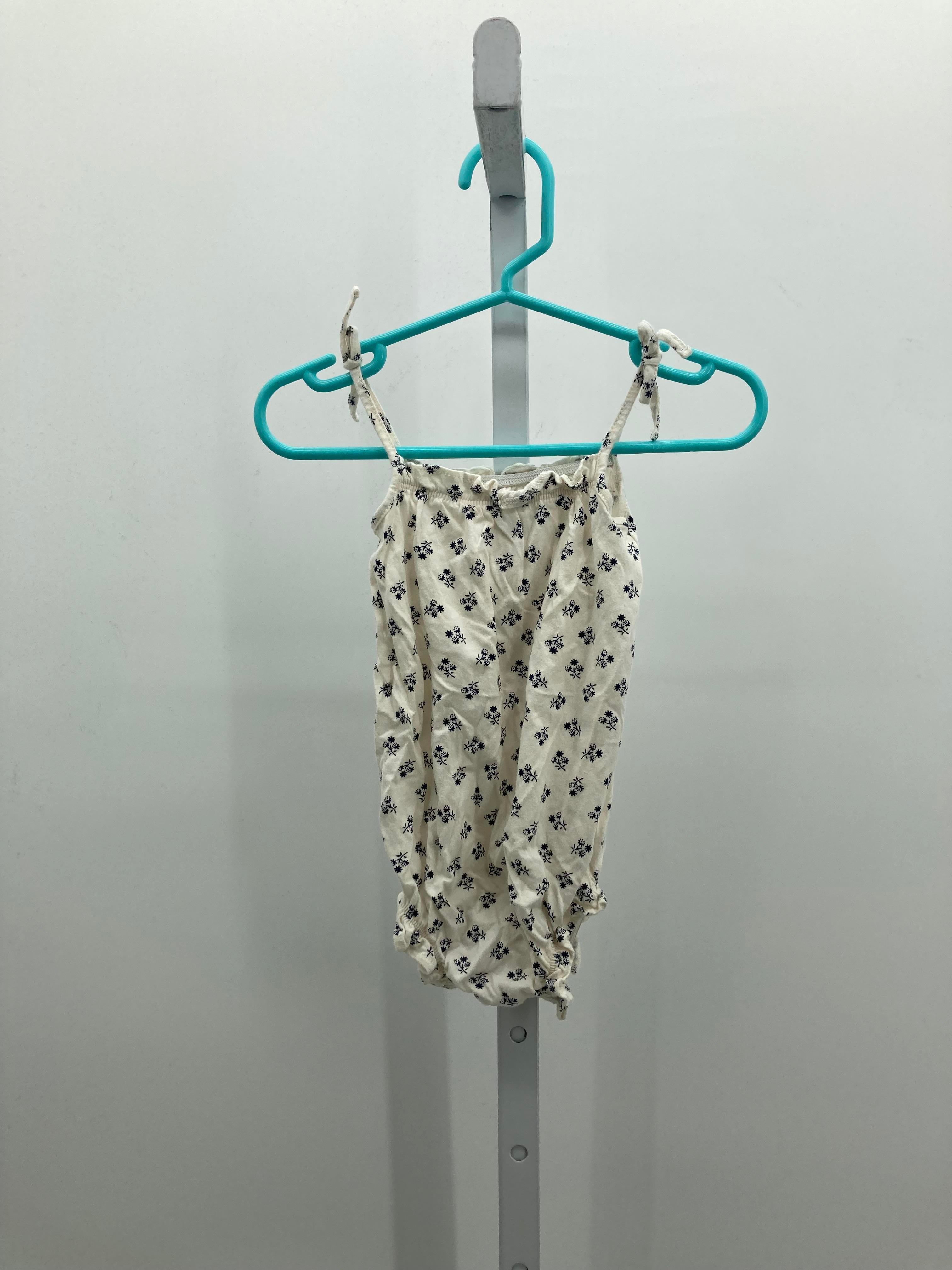 Baby Gap Size 0-3 months Girls Sleeveless Romper