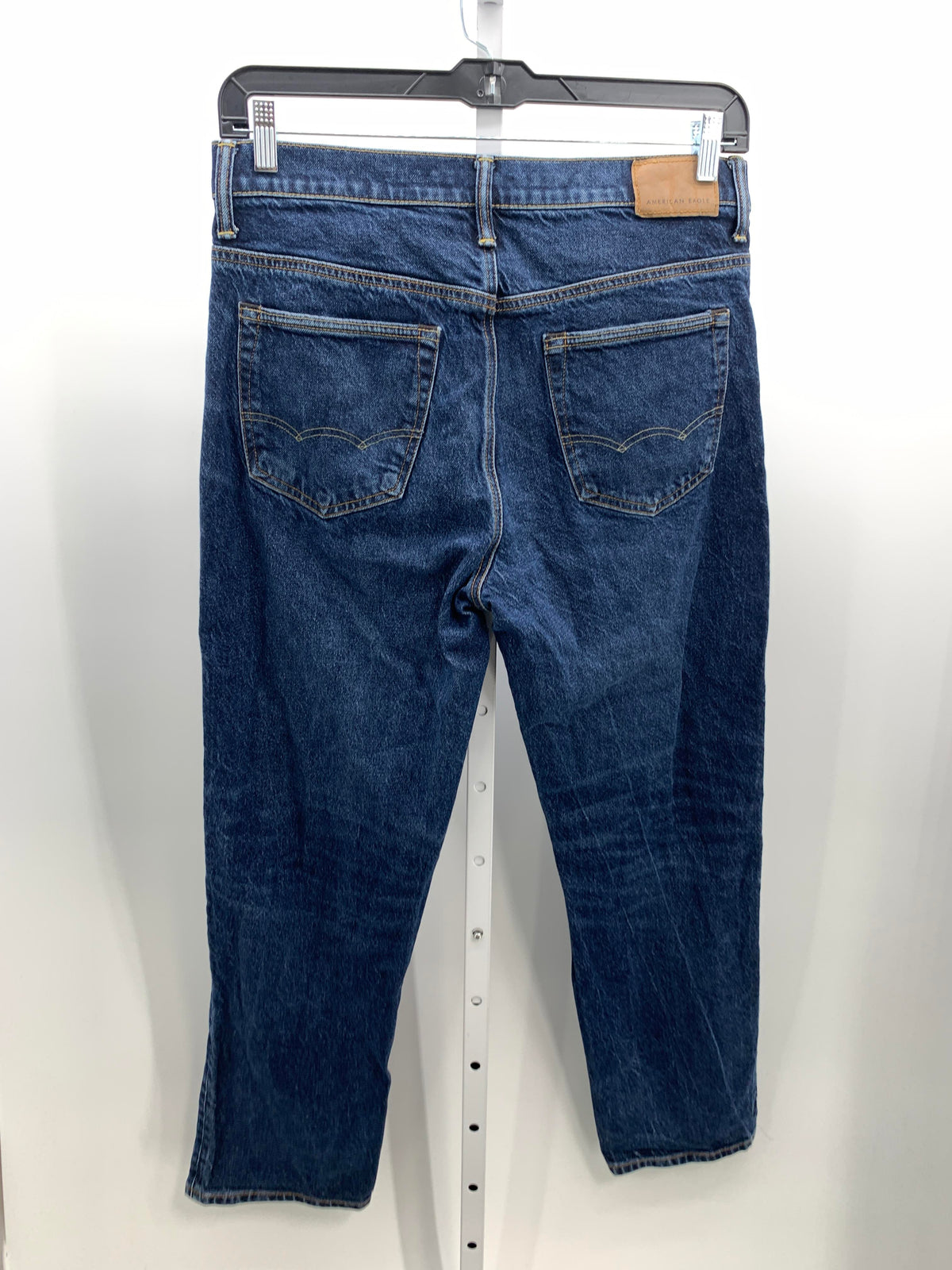 LOOSE FIT JEANS