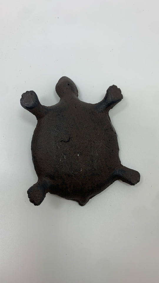 BROWN METAL TURTLE RING DISH W/LID.