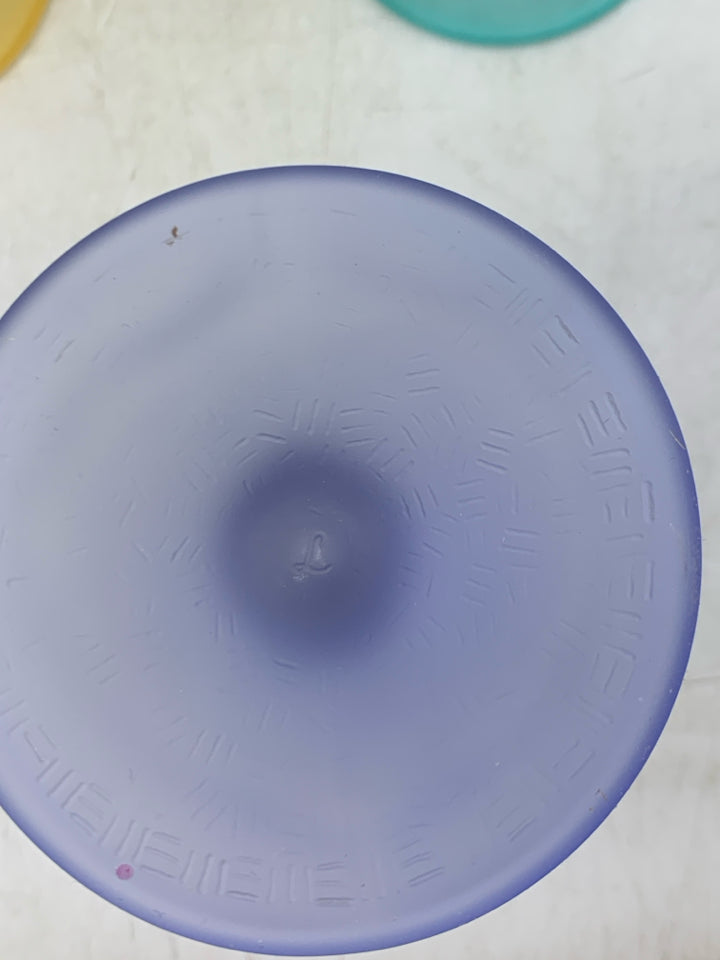 5 ASSORTED COLORED FROSTED ICECREAM SUNDAE GLASSES.