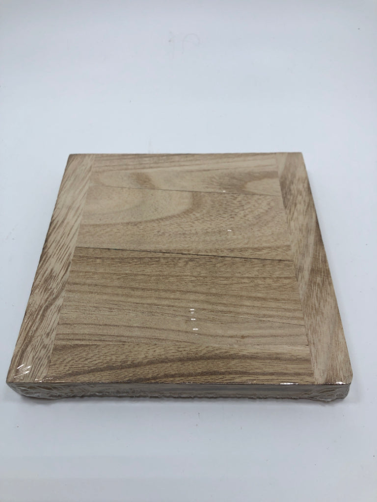 SISTER WOOD BLOCK SIGN.