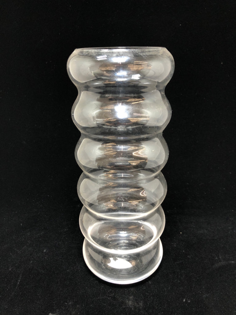 CLEAR GLASS STACKED WAVY VASE.