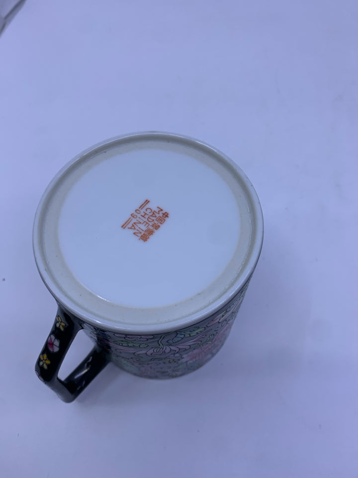 VTG BLACK W FLORAL ASIAN STYLE MUG.