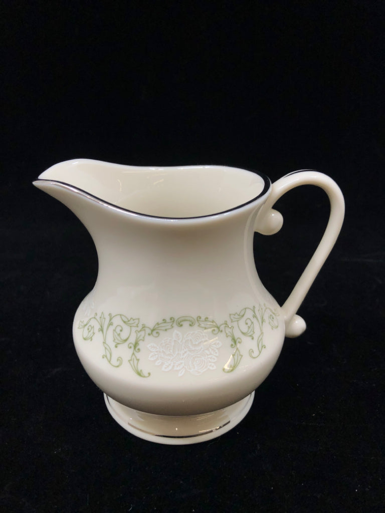 VTG CAMEO CHINA CREAMER W GREEN LEAVES.