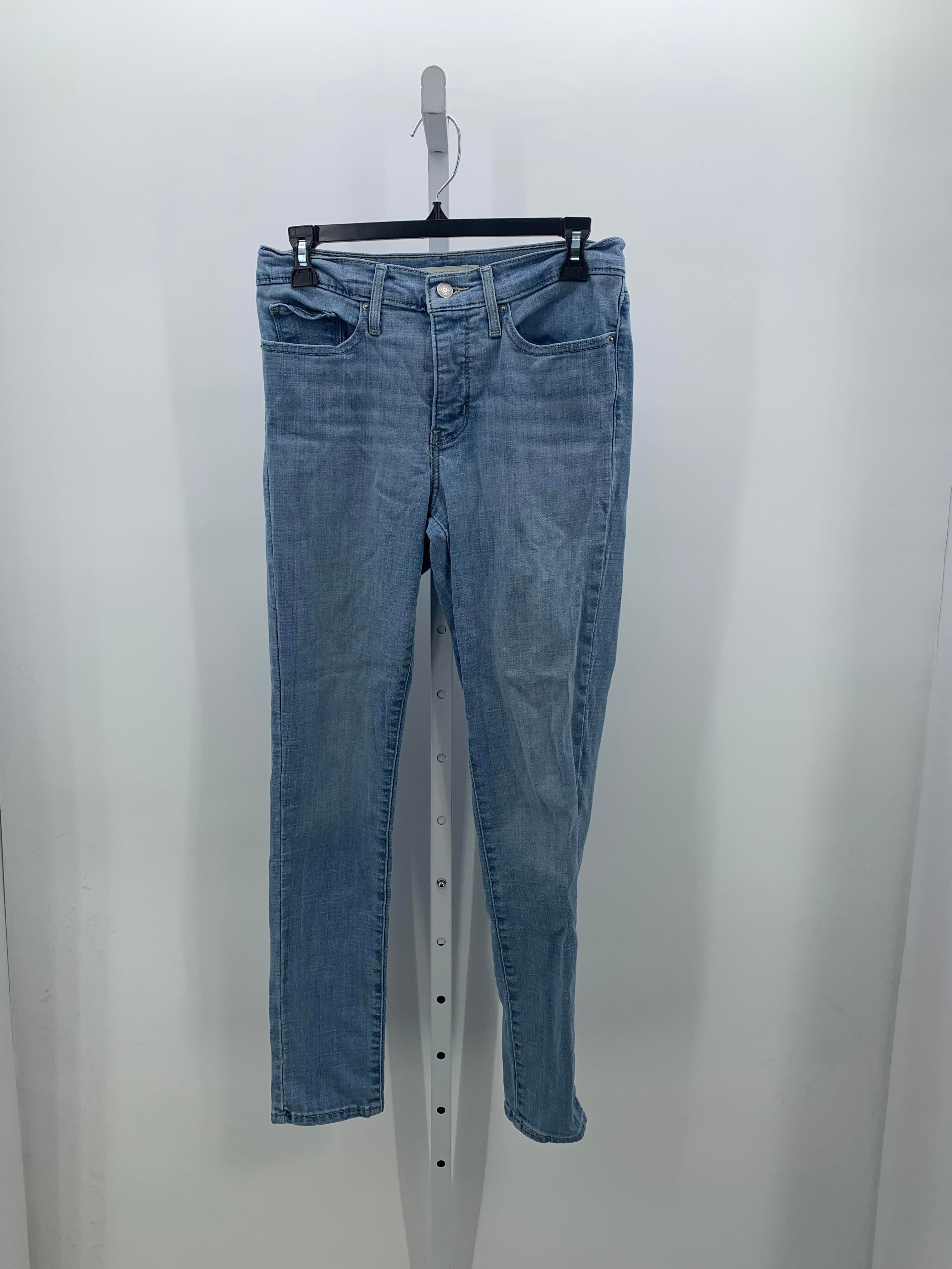 Levis Size 6 Misses Jeans