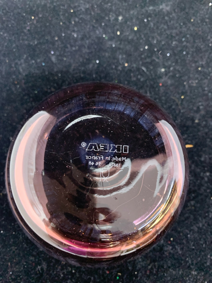 4 RIBBED PURPLE BOWLS.