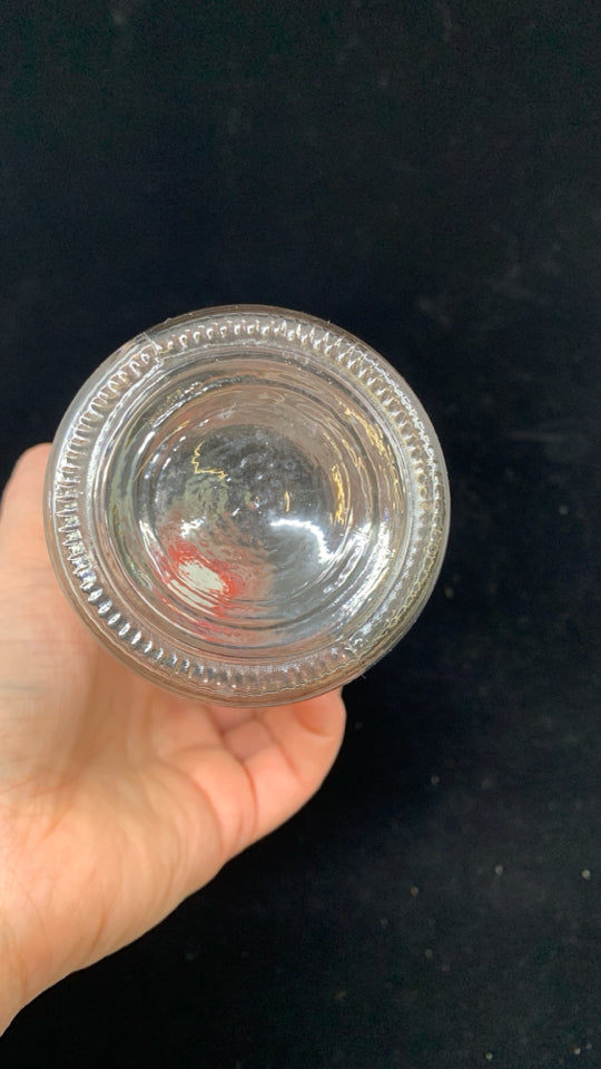 CLEAR RIBBED GLASS BOTTLE W/STOPPER.