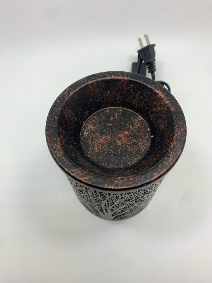 BROWN METAL TREE CUTOUT WAX MELT.
