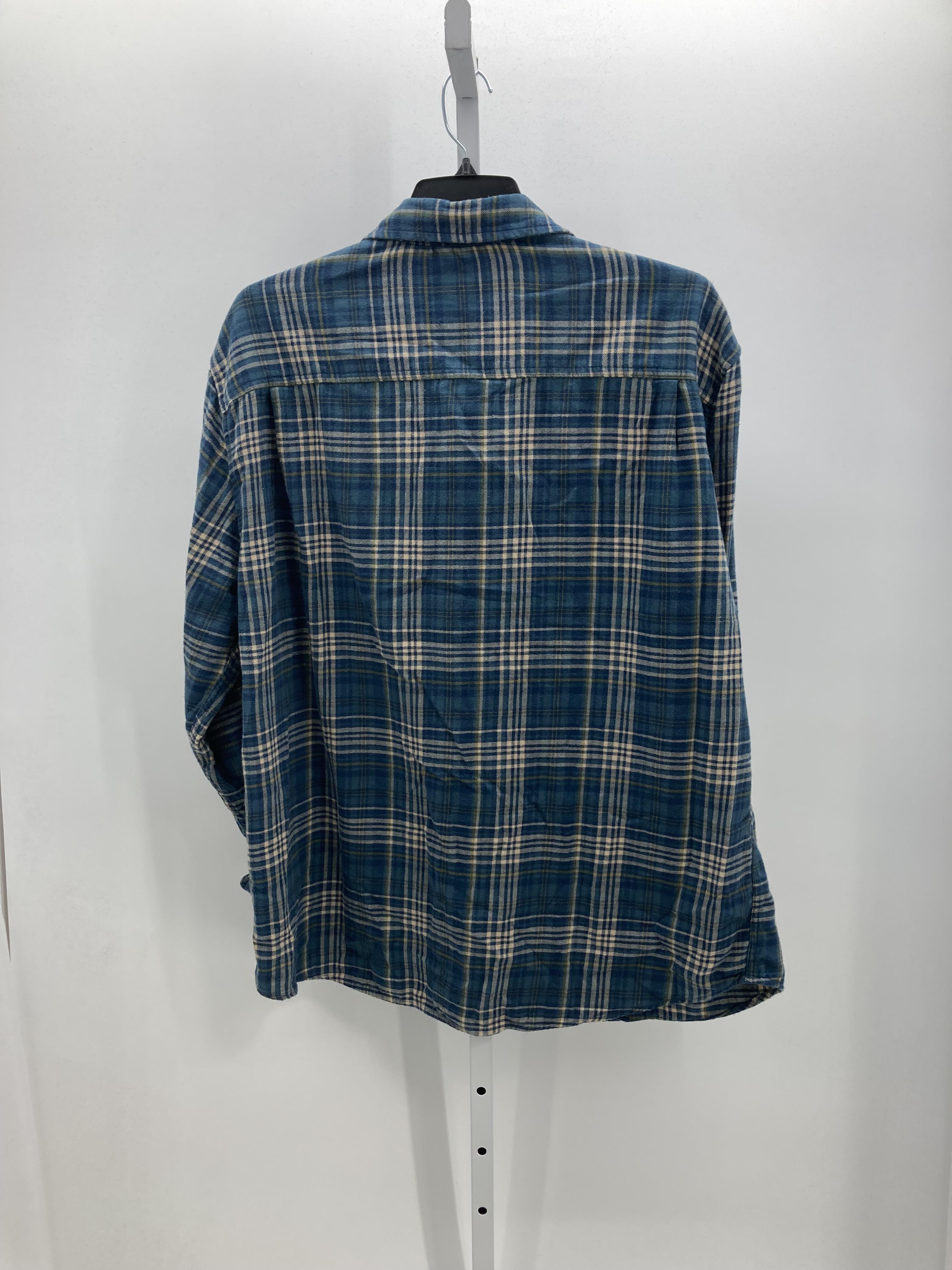 PLAID BTN DOWN