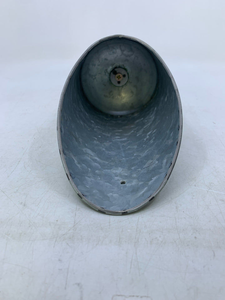 GALVANIZED SCOOP W/ WOOD HANDLE.