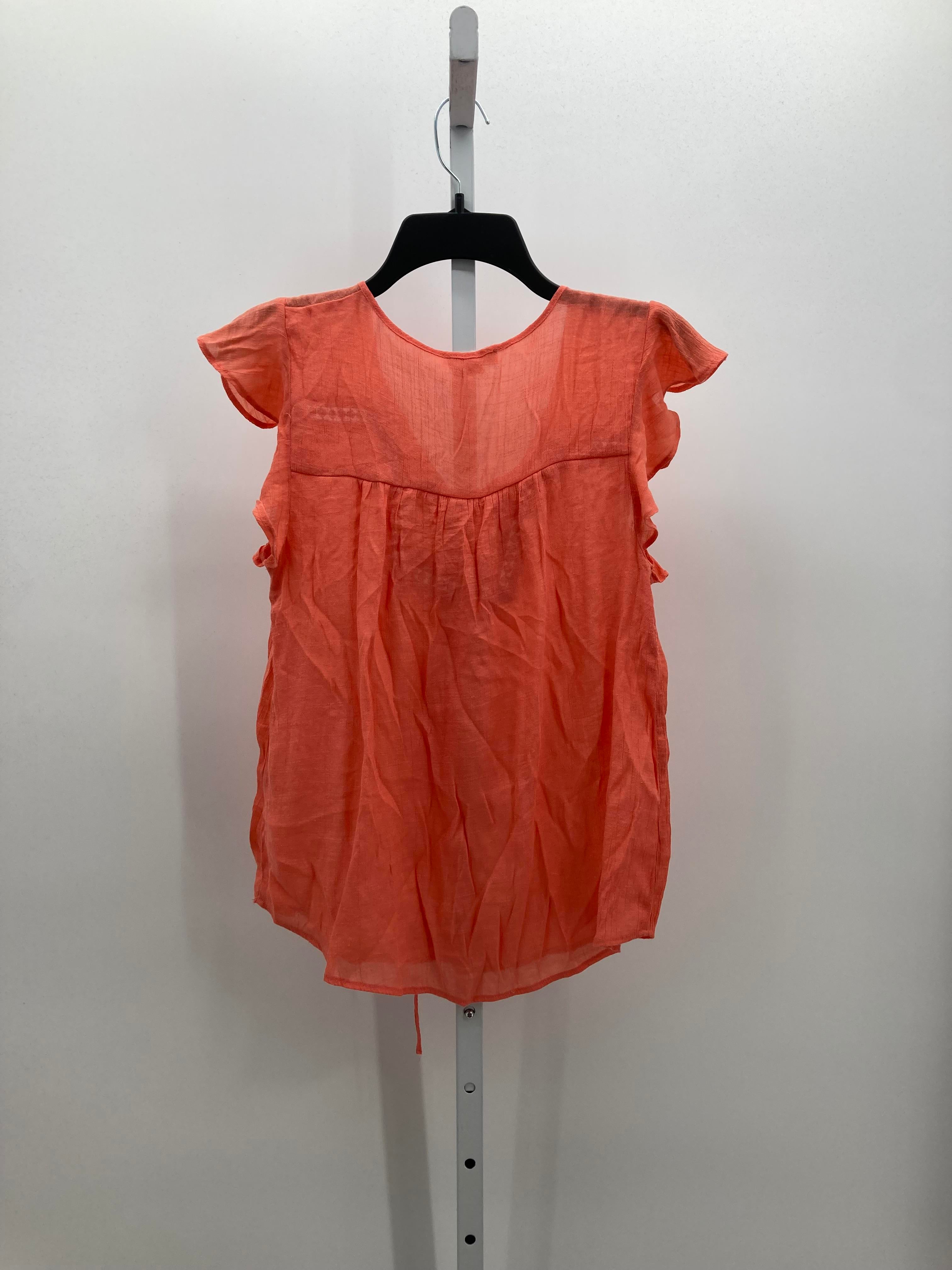 E&M Size Medium Juniors Sleeveless Shirt