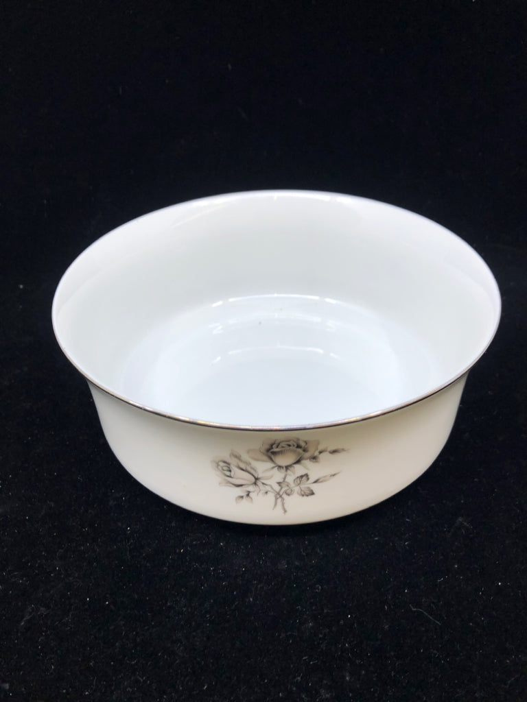 VTG SERVING BOWL W GREY ROSES.